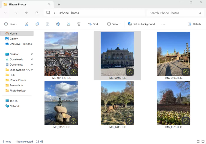 select photos on Windows 11